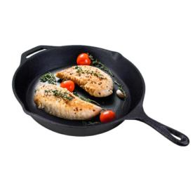 Patelnia żeliwna 31cm z uchem